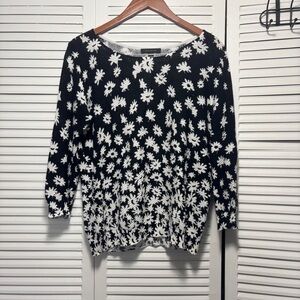 Ann Taylor Black With White Daisy Print Pullover Sweater 100% Cotton Size L